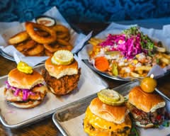 Rosemarie's Buns & Brew (Mission Beach)