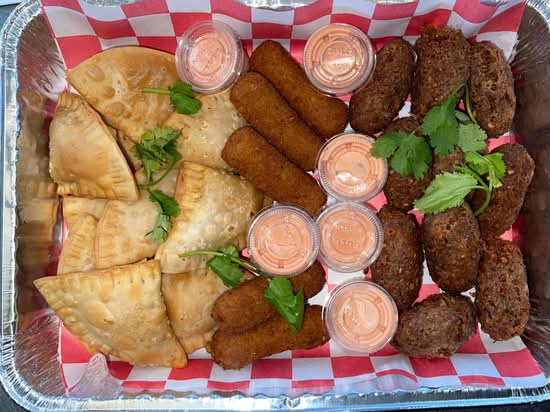 La Paila Food Truck (6219 Massachusetts Ave)