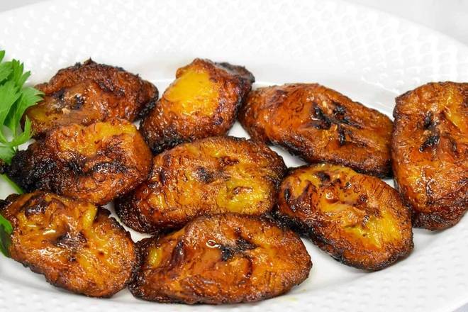 Order Platanos Maduros (Sweet Ripe Plantains) food online from Ideal Market store, Baton Rouge on bringmethat.com