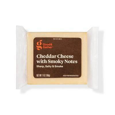 Good & Gather Cheddar Cheese With Smokey Notes (7 oz)