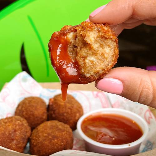 Order Guava cinnamon crunch food online from Dos Croquetas store, Medley on bringmethat.com