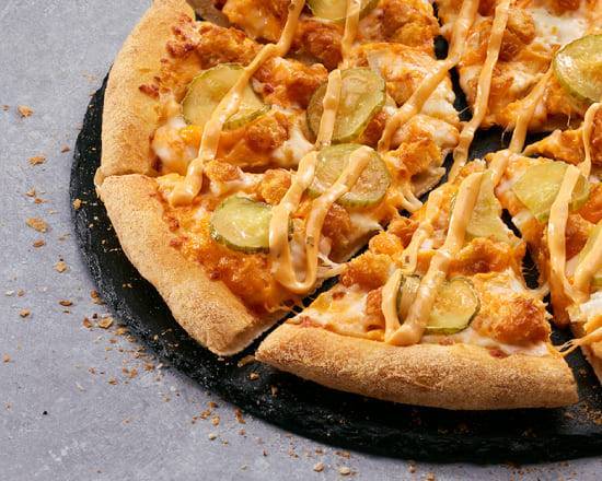 ダブルチェダーチキンバーガーピザ Double Cheddar Chicken Burger Pizza