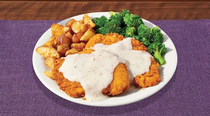 PLATE LICKIN’ CHICKEN FRIED CHICKEN