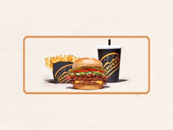 Trio Burger Original double avec fromage et bacon  / Double Original Burger with Cheese & Bacon Combo