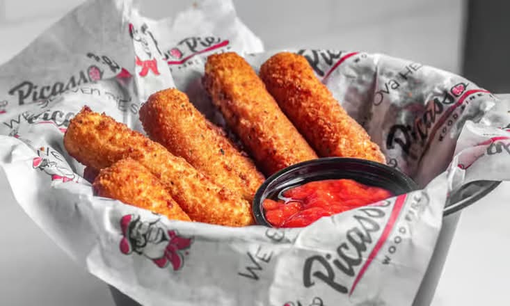 Mozzarella Sticks (6)