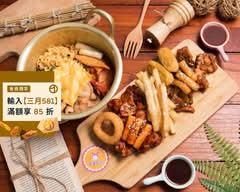 韓咚嘻웃음치킨 韓式炸雞 東海店