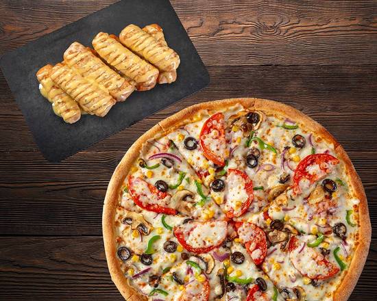 Pizza Familiar + Palitos Snack Size Ajo o Canela