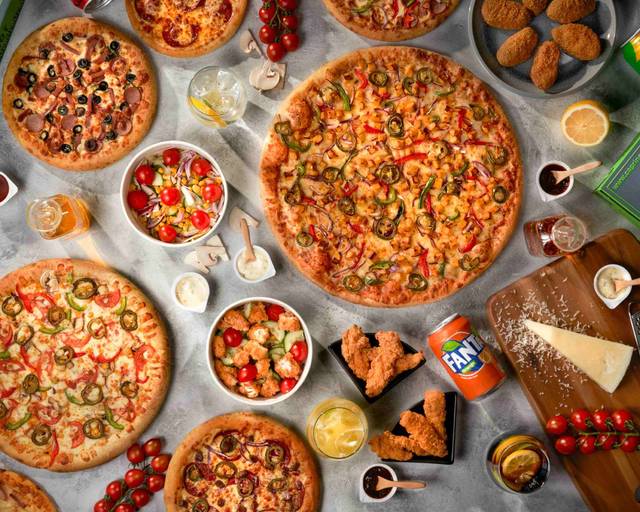 Caprinos Pizza (Swindon) Menu Takeaway in Central Swindon South Delivery menu & prices