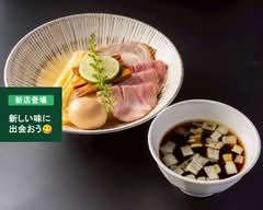 大阪らぁ麺しら石　北新地店