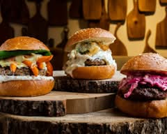 La Tavola Creative Bistro