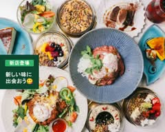 グローア サイーボウル＆ベジタコライス  cafe BONHOMME 恵比寿店