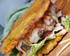 El Fogon De Los Parceros (745 S Preston St)