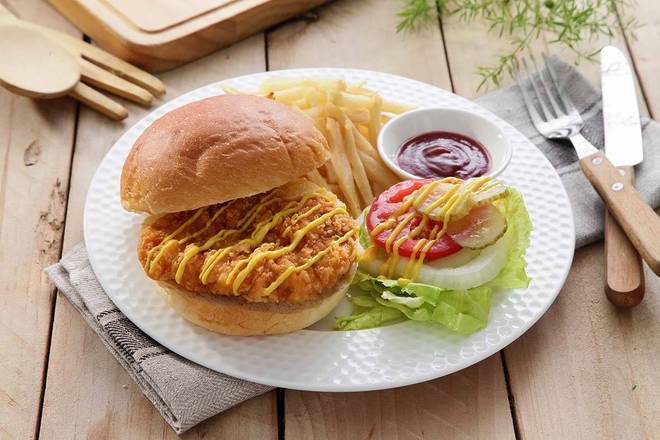 16 號美式脆雞堡套餐  Burger with Fried Chicken Patty Meal