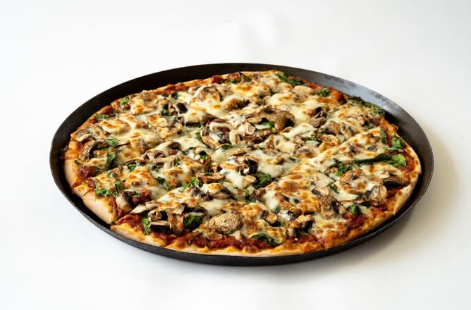 Skinny Fresh Mommas Favorite Pizza - Medium
