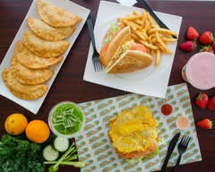 Tropical Juice Bar (79 U.S. 46)