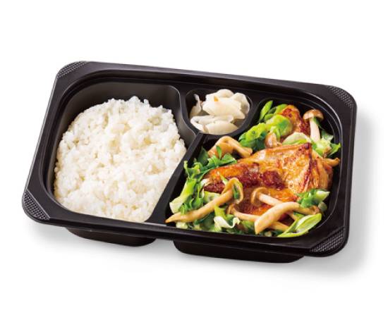もろみ焼��きチキン弁当 Grilled Chicken with Soy Sauce Mash Marinade - Bento Box