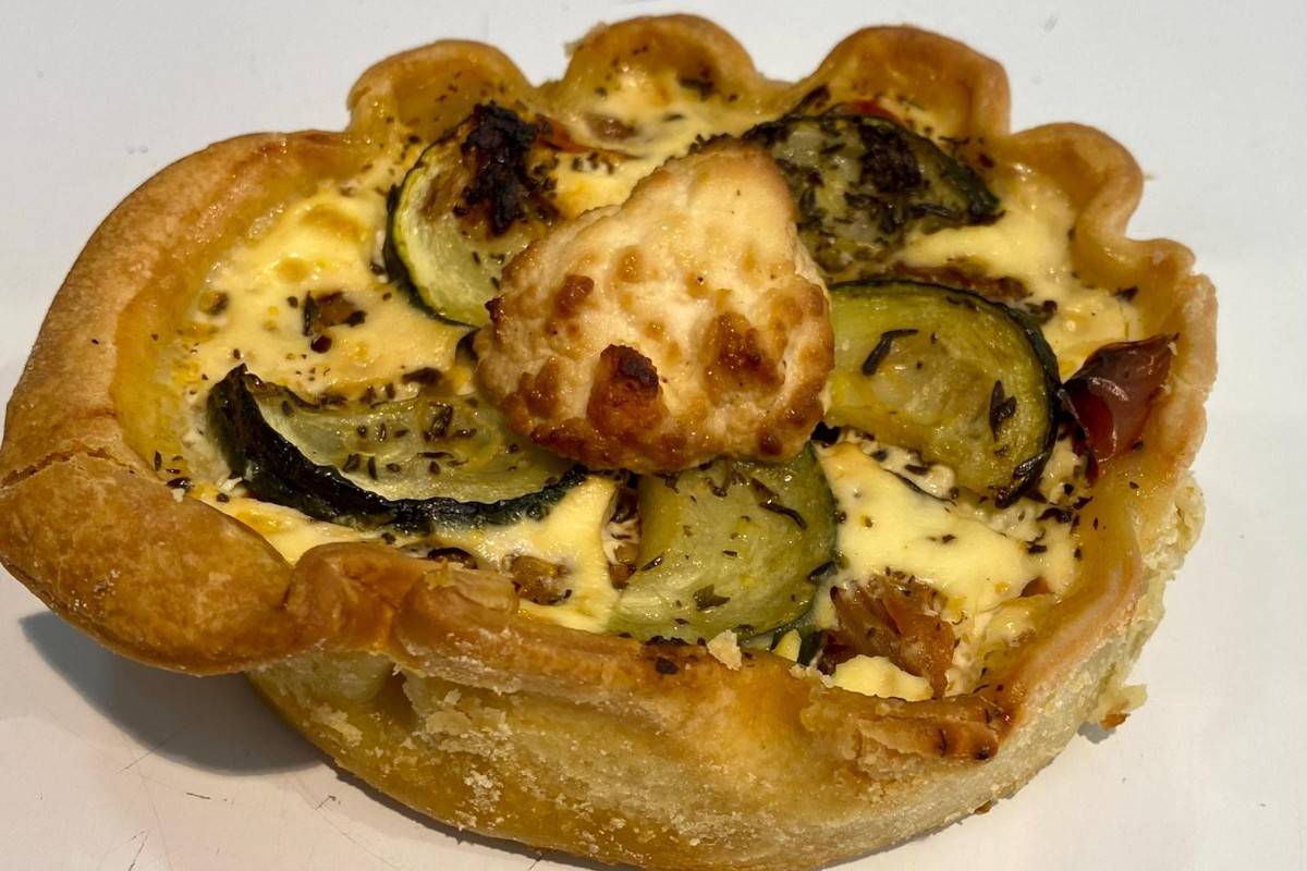 Tarte Courgettes, Tomates Confites & Ricotta – Soleil en tarte