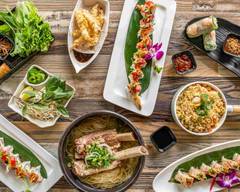 Bamboo Pho&sushi (7835 Highlands Village Place)