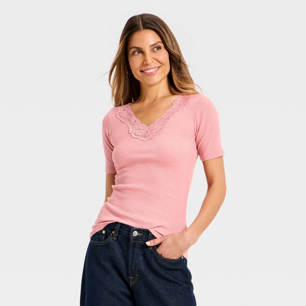 Universal Thread Short Sleeve Lace V-Neck T-Shirt, Women, M, Pink