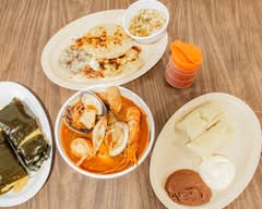 La Cuscatleca (6343 Michigan Avenue)