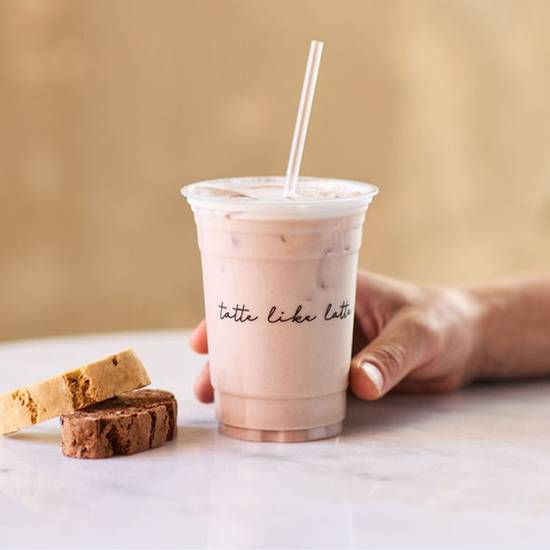 Iced Ginger Date Oatmilk Latte 16 oz