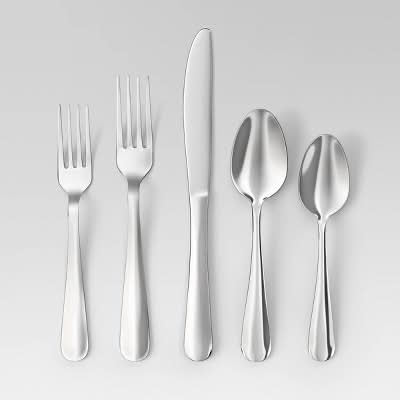 Room Essentials Teagan Flatware Silverware Set (20 ct)