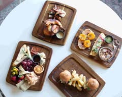 Amelia's by EAT (8240 N Hayden Rd)
