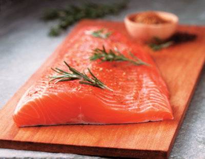 Atlantic Salmon Fillet Farmed Fresh Color Added Service Case - 1 Lb