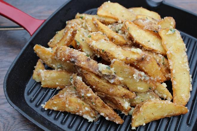 Garlic Parm Fries