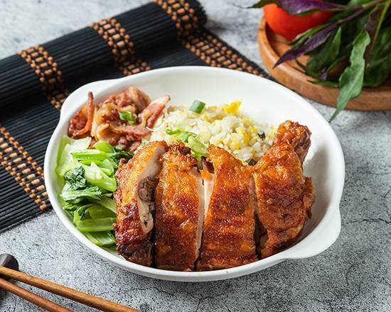 雞排培根蛋炒飯
