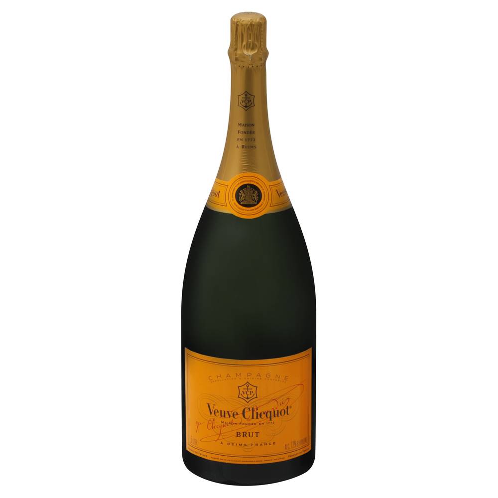 Veuve Clicquot Brut Yellow Label Champagne Wine (1.5 L)