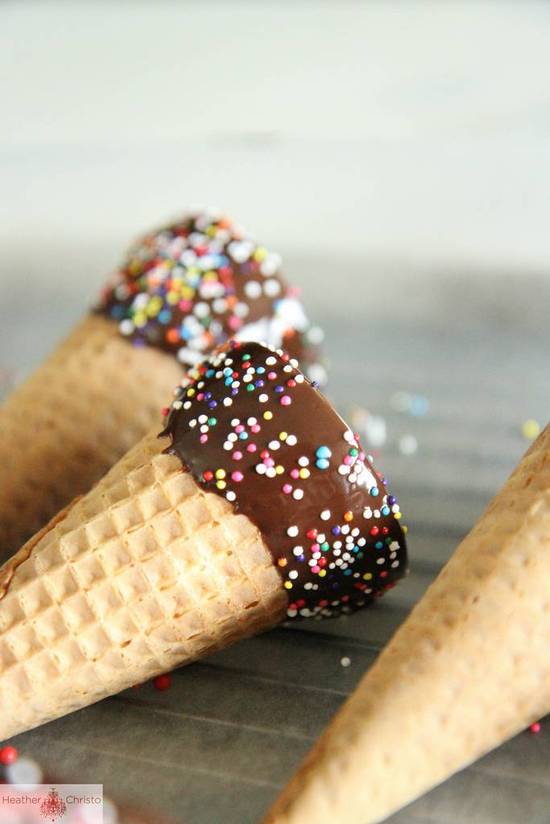 Milk chocolate sprinkle cone