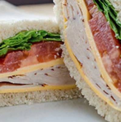 Ready Meals Roasted Turkey & Cheddar Sandwich - Each