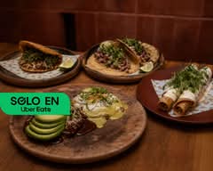 Comal Oculto