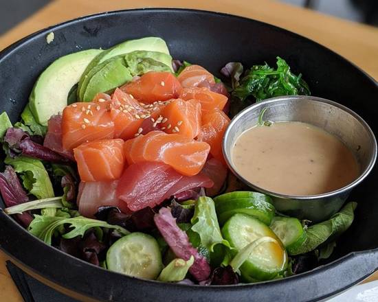 Mixed Sashimi Salad