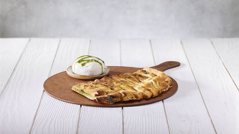 Focaccia mozza & Pesto