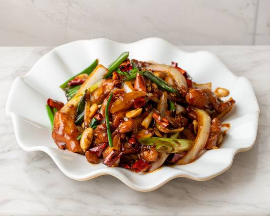 Kung-Pao Chicken or Shrimp or Beef (宮保雞丁/牛/蝦)