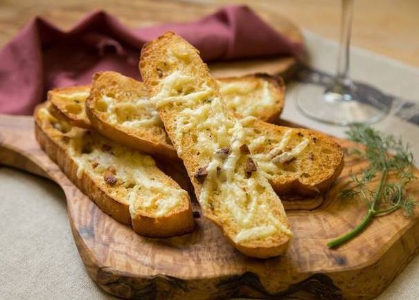 Garlic Bread | Catering