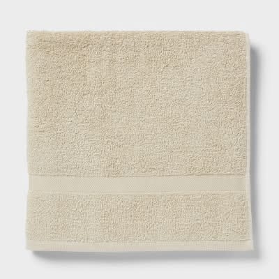 Room Essentials Bath Towel, Tan