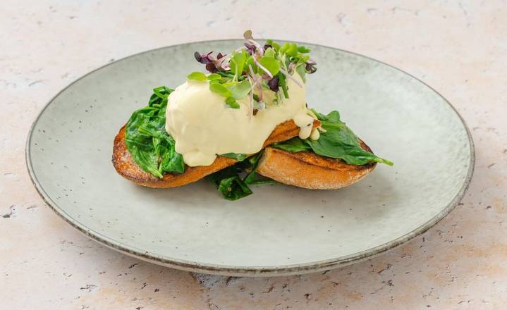 Classic Eggs Benedict