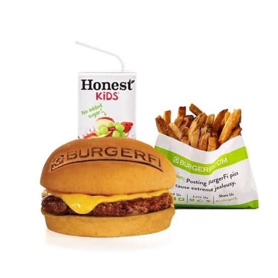 KIDS CHEESEBURGER MEAL