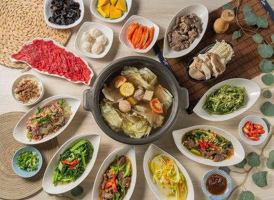 夯牛溫體牛肉火鍋