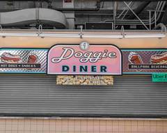 Doggie Diner Section 121 - Oracle Park