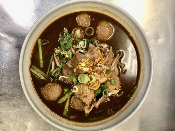 Kuey Teow Nam Tok Beef & Ball