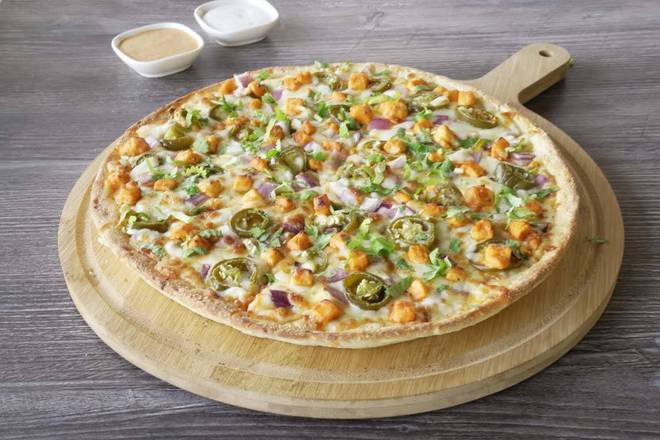 Deep Pan Achari Paneer PizzaTwist