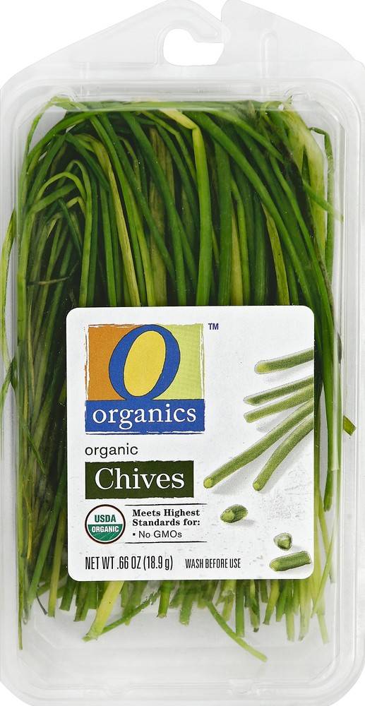 Order O Organics · Organic Fresh Chives (0.6 oz) food online from Safeway store, Eureka on bringmethat.com