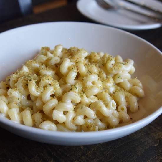 TWISTED MAC & CHEESE