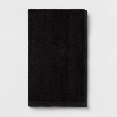 Room Essentials Everyday Bath Towel, Black
