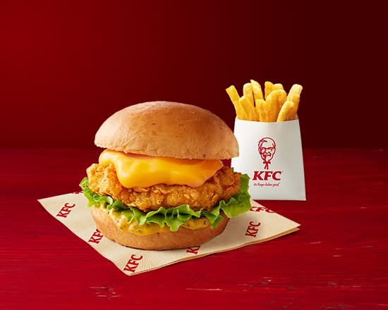 チーズにおぼれるフィレバーガーチェダーセット(ドリンク無し) Fillet Burger Drowning in Cheese With Cheddar Combo