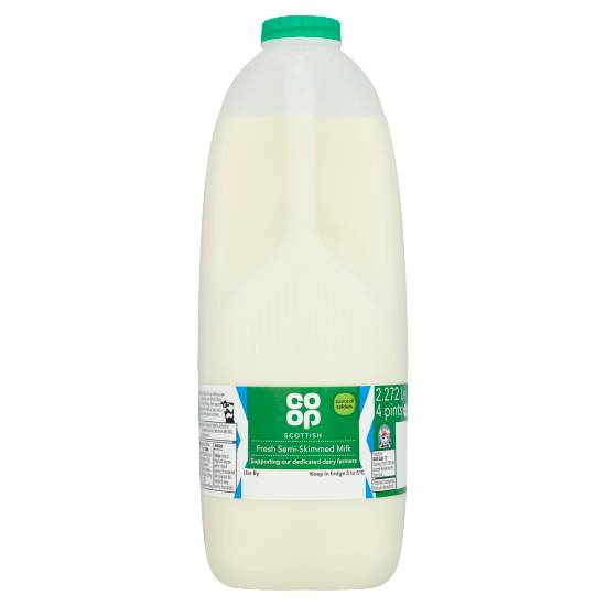Co-Op Scottish Fresh Semi-Skimmed Milk 4 Pints/2.272L